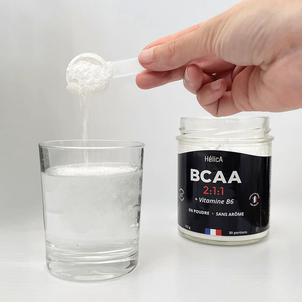 Conseils de consommation BCAA: mettre une cuillère doseuse rase (5 g) dans de l'eau.